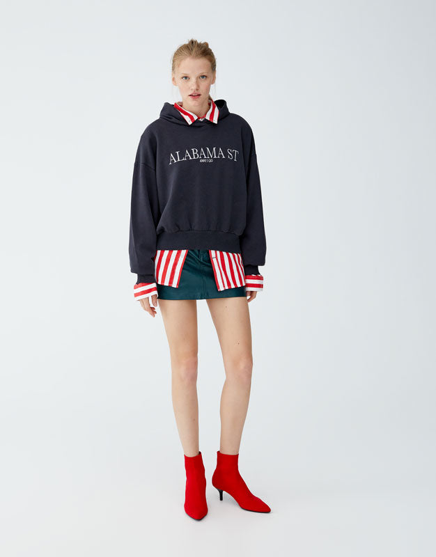 Bardot neckline top sweatshirt